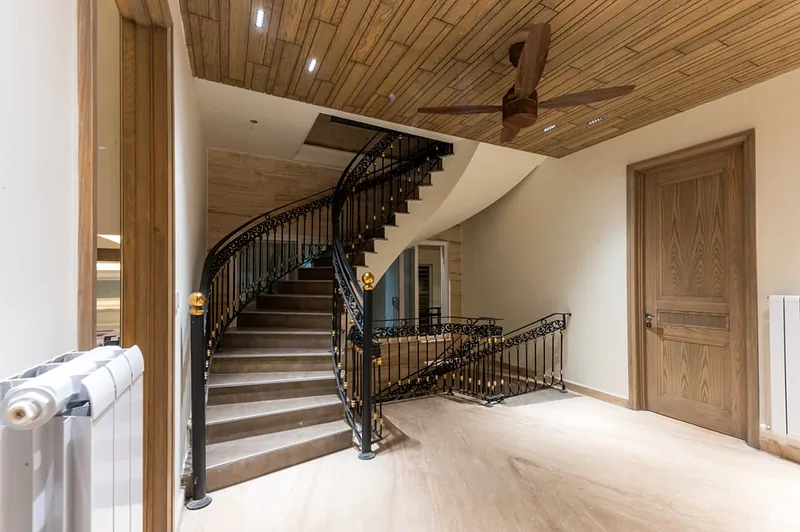 Staircases & Atriums by GreenStone Design & Construction, photo 7 of 8