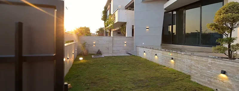 Contemporary Homes by GreenStone Design & Construction, photo 5 of 8